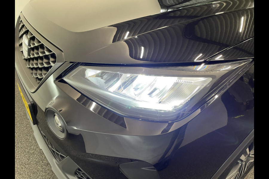 Seat Arona 1.0 TSI Style Airco ECC Navi Carplay PDC VA Cruise Control Full LED 17" LM Velgen