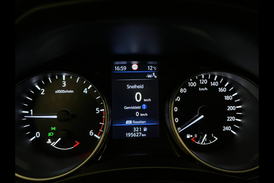 Nissan QASHQAI 1.5 dCi / Pano / Bose / Keyless / Stoelverwarming