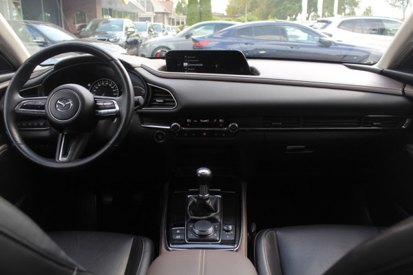 Mazda CX-30 2.0 e-SkyActiv-X M Hybrid Luxury / Trekhaak / Schuifdak / 360Camera / Head-up / Leder / 18'' / Navigatie / Stoelverwarming / DAB / ACC