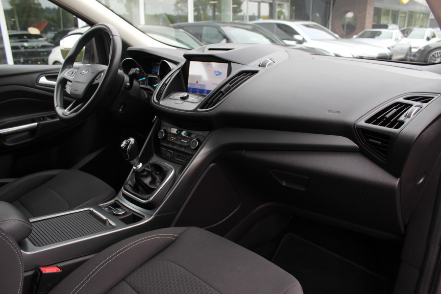 Ford Kuga 1.5 EcoBoost Trend Ultimate / Trekhaak / Navigatie / Parkeerhulp achter / 17'' / Bluetooth / Cruise Control