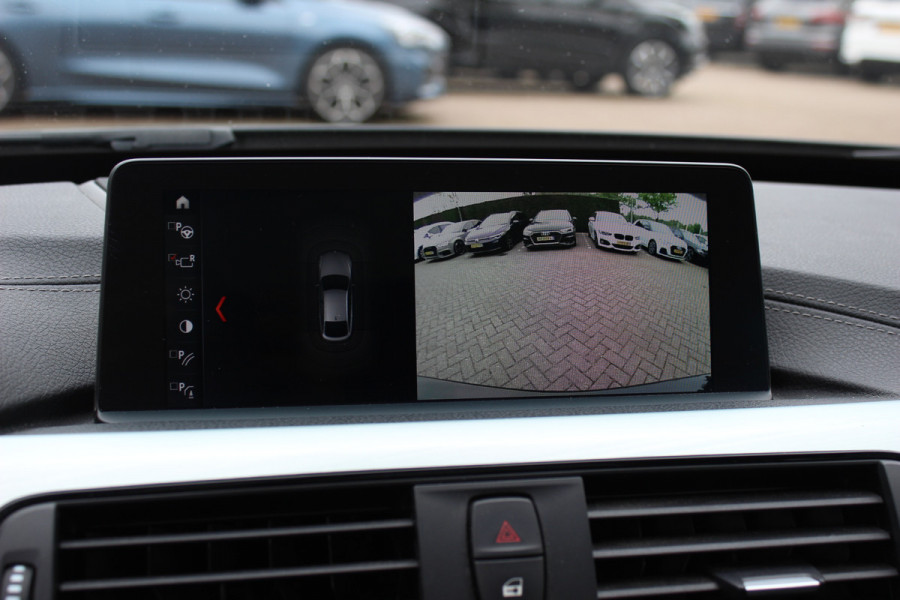 BMW 3-serie Gran Turismo 330i High Executive Ed. M Sport / Panoramadak / Head-up / 360Camera / Harman Kardon / Leder / 18'' / Keyless / Navigatie / DAB / Stoelverwarming / Cruise Control