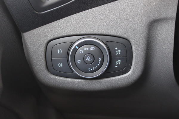 Ford Transit Connect 1.5 EcoBlue L2 Trend HP 100pk / Trekhaak / Camera / CarPlay / 17'' / Stuur+Stoelverwarming / Inbouw / Zijschuifdeur rechts / Cruise Control