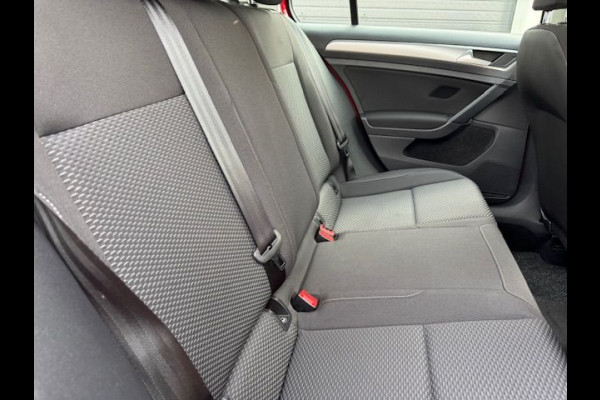 Volkswagen Golf 1.0 TSI 5deurs Sport Trendline Airco,Navigatie,Two Tone Nette Auto