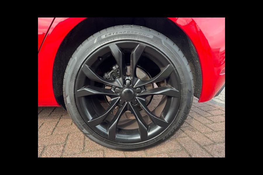 Volkswagen Golf 1.0 TSI 5deurs Sport Trendline Airco,Navigatie,Two Tone Nette Auto