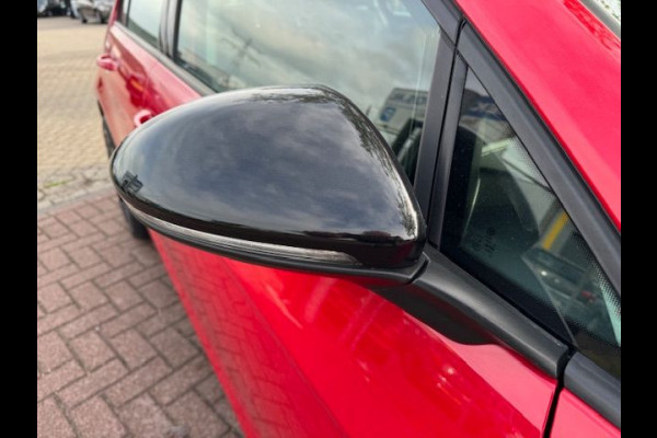 Volkswagen Golf 1.0 TSI 5deurs Sport Trendline Airco,Navigatie,Two Tone Nette Auto