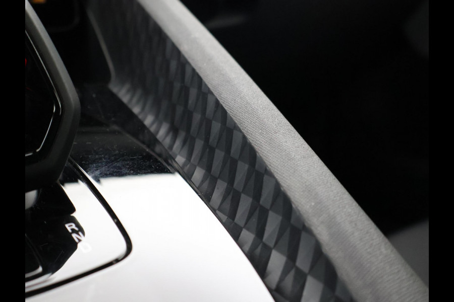 Polestar 2 STANDARD RANGE SINGLE MOTOR 69 kWh 95% SOH + CAMERA | CARPLAY | 19 INCH | MEMORY
