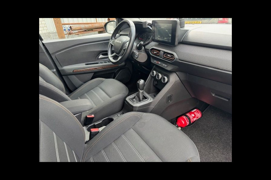 Dacia SANDERO Stepway 1.0 TCe 5deurs Pack Comfort Automaat 61.000km Airco/ECC,Navigatie,Camera,Open dak
