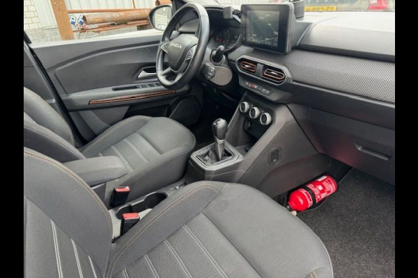 Dacia SANDERO Stepway 1.0 TCe 5deurs Pack Comfort Automaat 61.000km Airco/ECC,Navigatie,Camera,Open dak