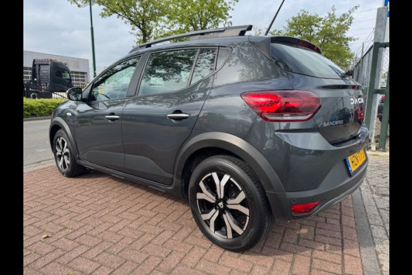 Dacia SANDERO Stepway 1.0 TCe 5deurs Pack Comfort Automaat 61.000km Airco/ECC,Navigatie,Camera,Open dak
