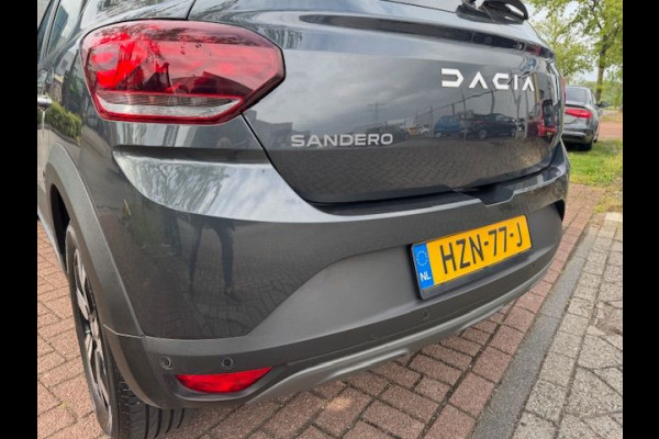 Dacia SANDERO Stepway 1.0 TCe 5deurs Pack Comfort Automaat 61.000km Airco/ECC,Navigatie,Camera,Open dak