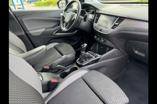 Opel Crossland X 1.2 Innovation+ Airco/ECC,Cruisecontrol,Navigatie,Camera,Stoelverwarming