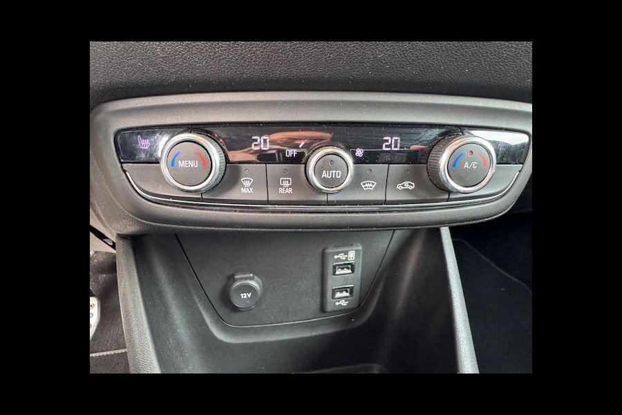 Opel Crossland X 1.2 Innovation+ Airco/ECC,Cruisecontrol,Navigatie,Camera,Stoelverwarming