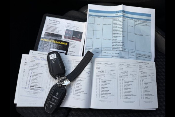 Opel Crossland X 1.2 Innovation+ Airco/ECC,Cruisecontrol,Navigatie,Camera,Stoelverwarming