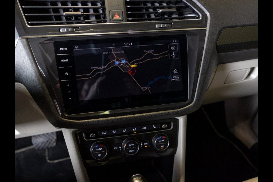Volkswagen Tiguan Allspace 1.5 TSI Highline 7pers. / 150pk / Panoramadak / Trekhaak / Leder