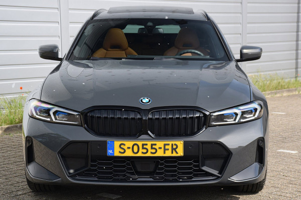 BMW 3 Serie Touring 330e*M-Pakket*Dak*Trekhaak*140Dkm*Keyless*2023*Dravit Grau*INDIVIDUAL*