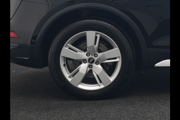 Audi Q5 50 TFSI e S Line FACELIFT PHEV 300pk Dealer O.H. | Luchtvering | Adaptive Cruise | Matrix Led | 360 Camera | Sportstoelen Verwarmd | Sfeerverlichting | Blis | Park Assist | Navigatie | DAB | Standkachel | Plug In Hybrid |