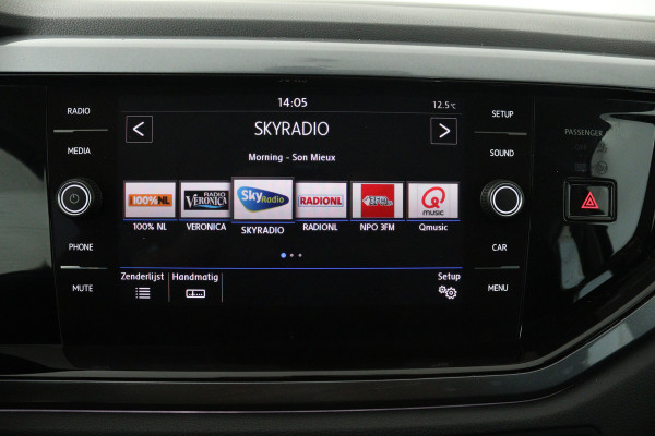 Volkswagen Polo 1.0 TSI Comfortline Business (STOELVERWARMING, CRUISE CONTROL, CARPLAY, PARKEERSENSOREN)