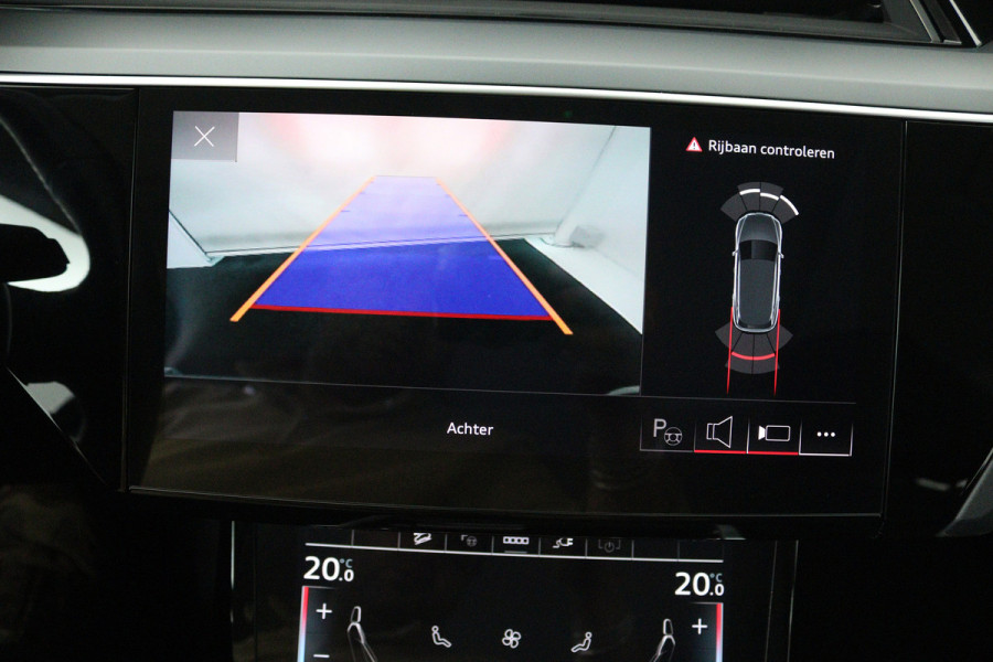 Audi e-tron 50 quattro Business edition Plus 71 kWh (PANORAMADAK, STOELVERWARMING, CAMERA, ELEKTR STOELEN, NAVIGATIE)