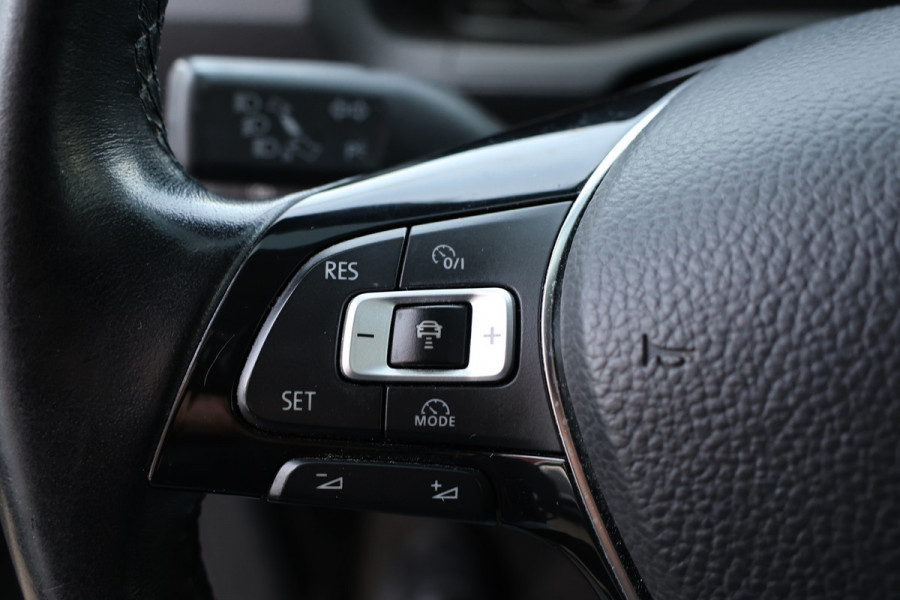 Volkswagen Caddy 2.0 TDI Exclusive 185 PK | Bi-Xenon | ACC | CarPlay | Navigatie | PDC | MF Stuur | Trekhaak | Nieuwe APK | Alarm | Schroefset | Spoilerkit | Dealer onderhouden