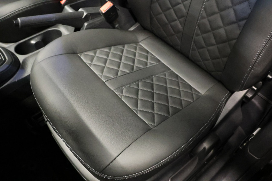 Volkswagen Caddy 2.0 TDI Exclusive 185 PK | Bi-Xenon | ACC | CarPlay | Navigatie | PDC | MF Stuur | Trekhaak | Nieuwe APK | Alarm | Schroefset | Spoilerkit | Dealer onderhouden