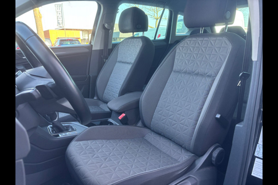 Volkswagen Tiguan 1.5 TSI Life Business | Parkeer Camera | Stuur Verwarming | Adaptive Cruise