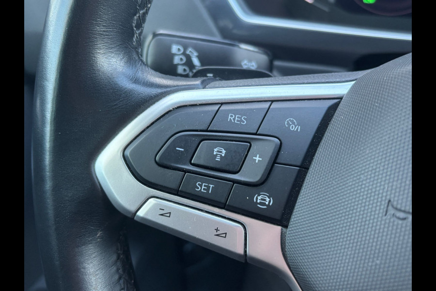 Volkswagen Tiguan 1.5 TSI Life Business | Parkeer Camera | Stuur Verwarming | Adaptive Cruise