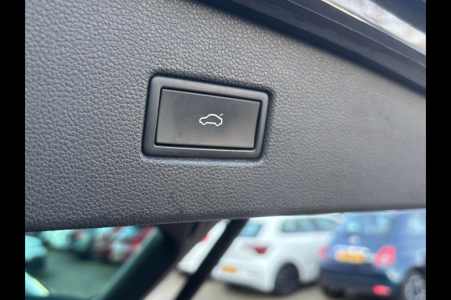 Volkswagen Tiguan 1.5 TSI Life Business | Parkeer Camera | Stuur Verwarming | Adaptive Cruise