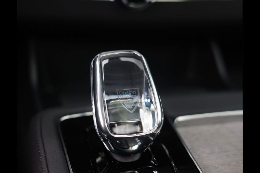 Volvo XC90 T8 AWD Ultra Dark | Heico - Pano - Trekhaak