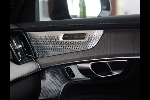 Volvo XC90 T8 AWD Ultra Dark | Heico - Pano - Trekhaak