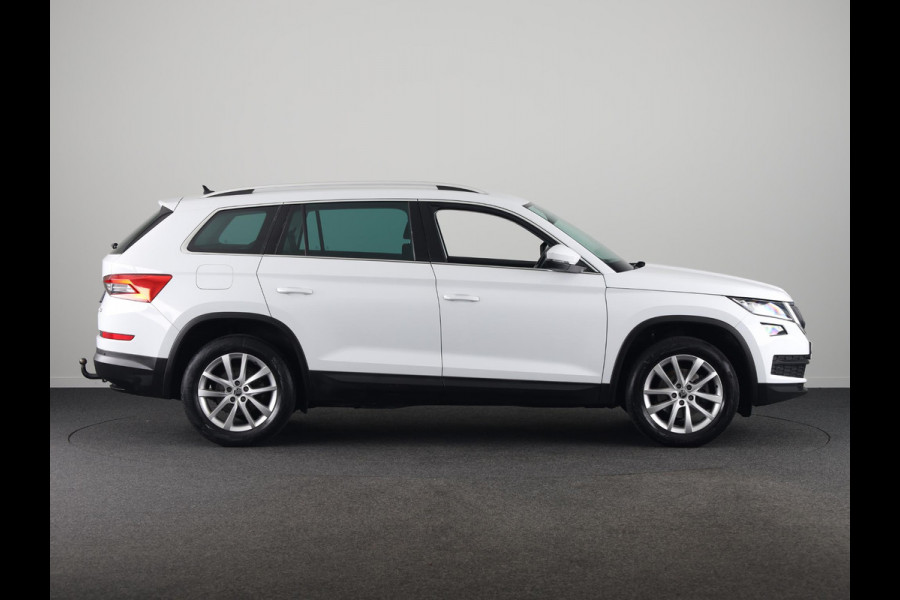 Škoda Kodiaq 1.5 TSI Ambition Business 150pk | Trekhaak | Navigatie | Cirtual Cockpit | parkeersensoren voor en achter | Apple Carplay /- Android auto | Climatronic