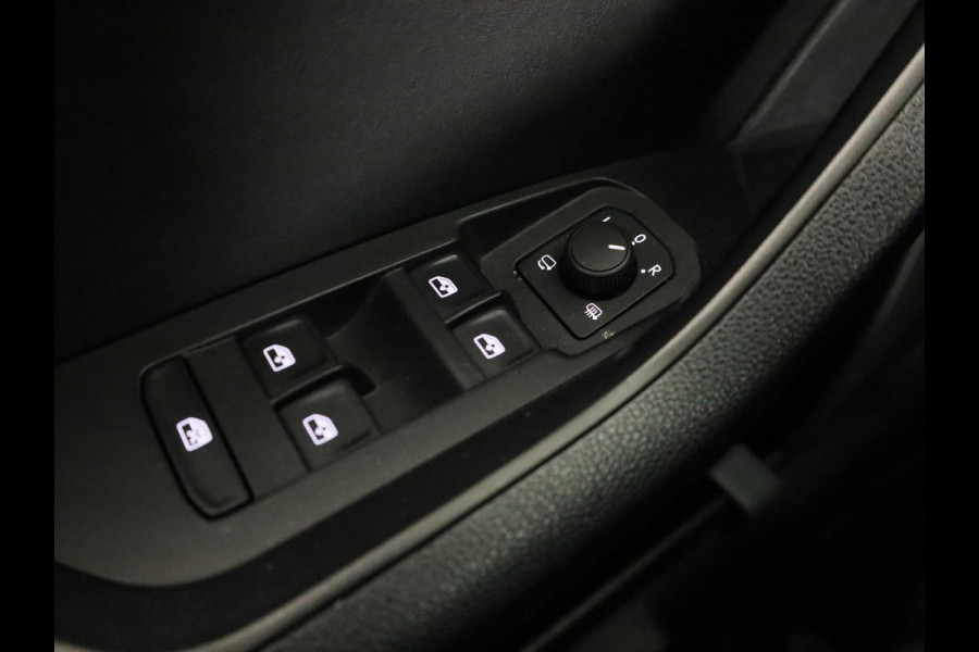 Škoda Kodiaq 1.5 TSI Ambition Business 150pk | Trekhaak | Navigatie | Cirtual Cockpit | parkeersensoren voor en achter | Apple Carplay /- Android auto | Climatronic