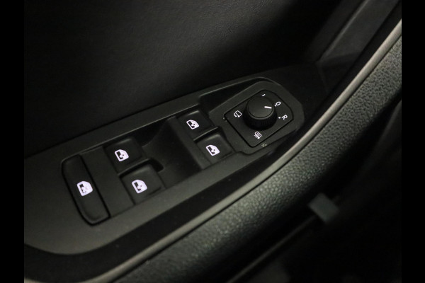 Škoda Kodiaq 1.5 TSI Ambition Business 150pk | Trekhaak | Navigatie | Cirtual Cockpit | parkeersensoren voor en achter | Apple Carplay /- Android auto | Climatronic