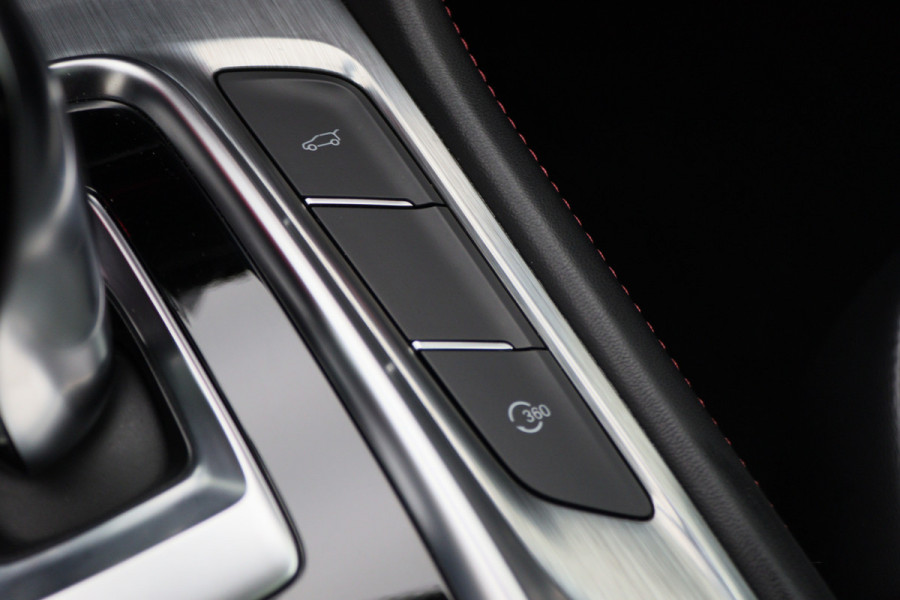 MG EHS 1.5 TGDI PHEV Luxury 360° Camera, Panoramadak, Leer, ACC, Apple Carplay, DAB, 18"