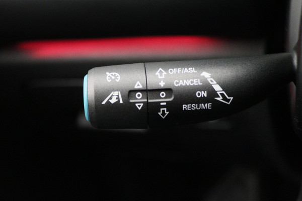 MG EHS 1.5 TGDI PHEV Luxury 360° Camera, Panoramadak, Leer, ACC, Apple Carplay, DAB, 18"