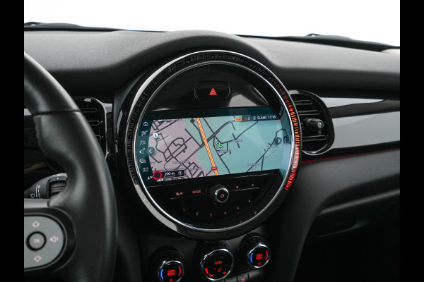 MINI Mini Electric Business Edition 33 kWh [ 3-Fase-11kW ] {SOH-100%} (INCL-BTW) Aut. *LEATHER | FULL-LED | KEYLESS | SPORTSEATS | NAVI-FULLMAP | ECC | AMBIENTLIGHT | DAB | DIGI-COCKPIT | PDC | 17"ALU*