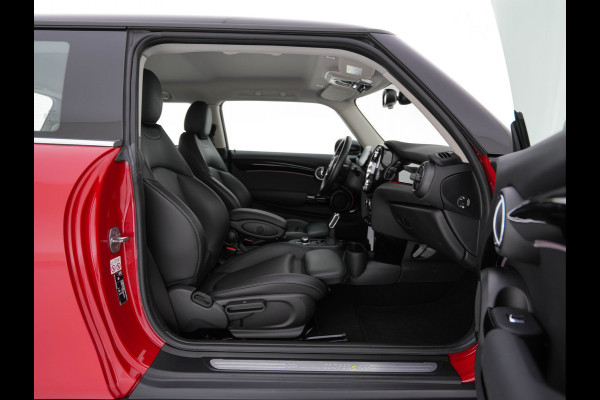 MINI Mini Electric Business Edition 33 kWh [ 3-Fase-11kW ] {SOH-100%} (INCL-BTW) Aut. *LEATHER | FULL-LED | KEYLESS | SPORTSEATS | NAVI-FULLMAP | ECC | AMBIENTLIGHT | DAB | DIGI-COCKPIT | PDC | 17"ALU*