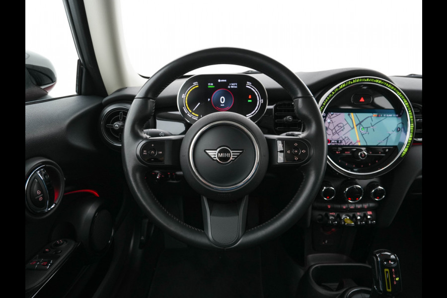 MINI Mini Electric Business Edition 33 kWh [ 3-Fase-11kW ] {SOH-100%} (INCL-BTW) Aut. *LEATHER | FULL-LED | KEYLESS | SPORTSEATS | NAVI-FULLMAP | ECC | AMBIENTLIGHT | DAB | DIGI-COCKPIT | PDC | 17"ALU*