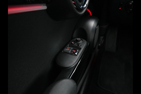MINI Mini Electric Business Edition 33 kWh [ 3-Fase-11kW ] {SOH-100%} (INCL-BTW) Aut. *LEATHER | FULL-LED | KEYLESS | SPORTSEATS | NAVI-FULLMAP | ECC | AMBIENTLIGHT | DAB | DIGI-COCKPIT | PDC | 17"ALU*