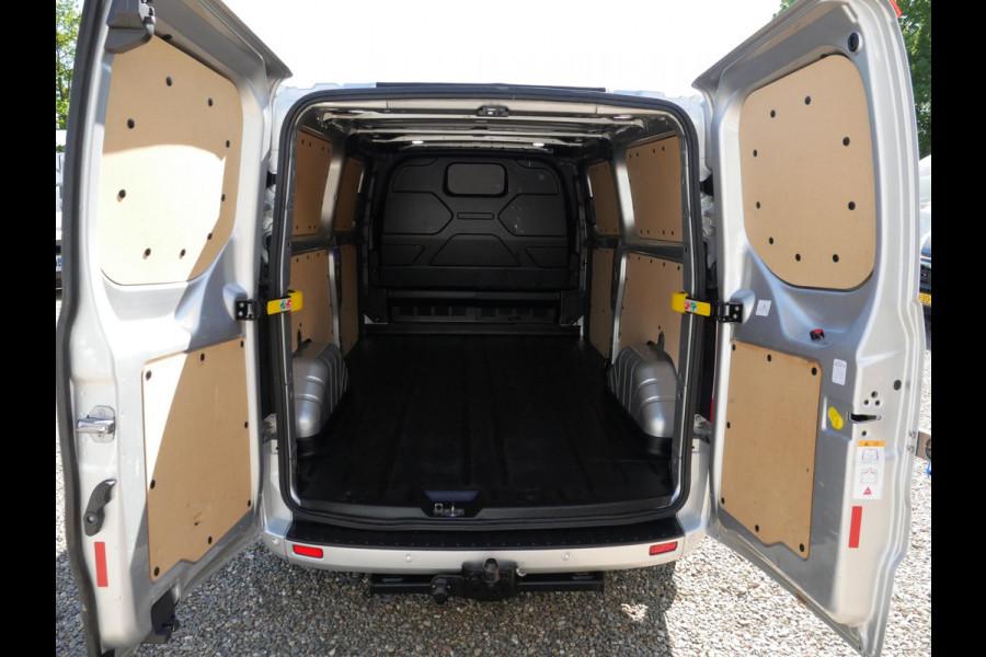 Ford Transit Custom 2.0 TDCI 170PK, L2H1, Limited, Airco, Automaat, 2 x Schuifdeur