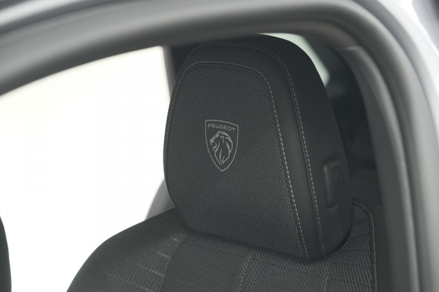 Peugeot 5008 HYbrid 145 e-DCS6 GT Exclusive | Panoramadak | Camera | Elektrische Achterklep | Adaptieve Cruise Control