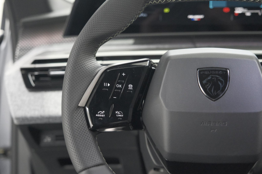 Peugeot 5008 HYbrid 145 e-DCS6 GT Exclusive | Panoramadak | Camera | Elektrische Achterklep | Adaptieve Cruise Control
