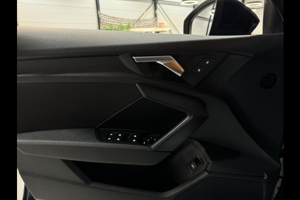 Audi A3 Sportback 35 TFSI S edition Garantie Carplay StoelVW Elek Stoelen Elek Achterklep ACC Navi Clima Led Dab Rijklaar