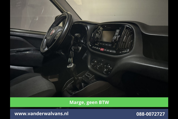 Fiat Doblò Cargo 1.6 MJ**MARGE, Geen BTW** 105pk L2H1 Maxi SX Euro6 Airco | Navigatie | Lichtmetalen Velgen Trekhaak, Parkeersensoren