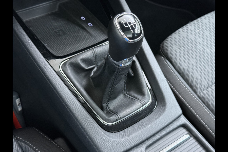 Škoda Octavia Combi 1.0TSI Pano.dak Trekhaak Adap.Cruise Stoelverwarming Navi Ecc Camera Apple Carplay Android Auto Pdc Business Edition Plus Keyless Elek.Achterklep DAB Lmv 17" Led P-Assist Virtual Cockpit Dealeronderhouden 1.300KG Trekgewicht Origineel Nederlandse Auto