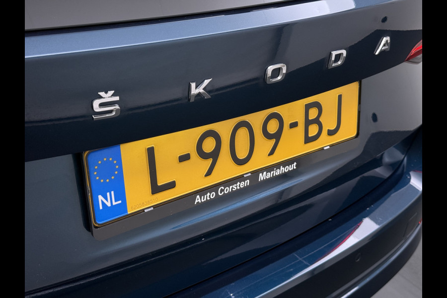 Škoda Octavia Combi 1.0TSI Pano.dak Trekhaak Adap.Cruise Stoelverwarming Navi Ecc Camera Apple Carplay Android Auto Pdc Business Edition Plus Keyless Elek.Achterklep DAB Lmv 17" Led P-Assist Virtual Cockpit Dealeronderhouden 1.300KG Trekgewicht Origineel Nederlandse Auto