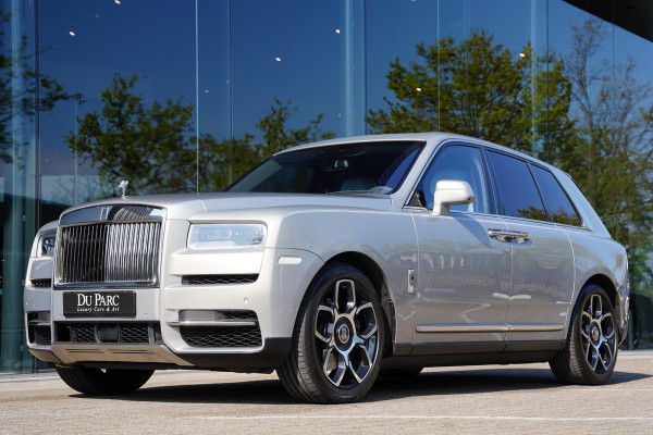 Rolls-Royce Cullinan 6.75 V12 / Bespoke Audio / Starlight / Twin-Coachline