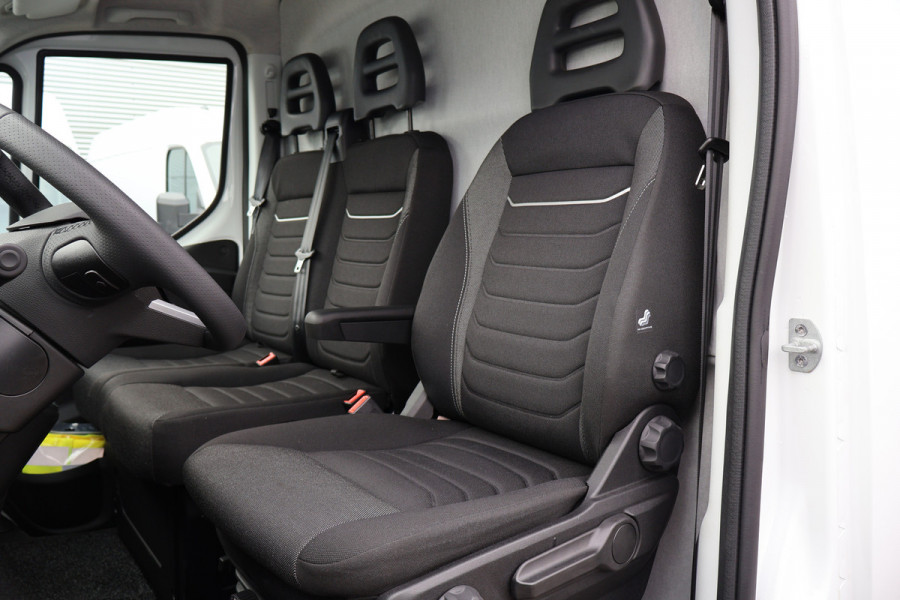 Iveco Daily 35S21 3.0 210pk Hi-Matic Automaat Navigatie Camera