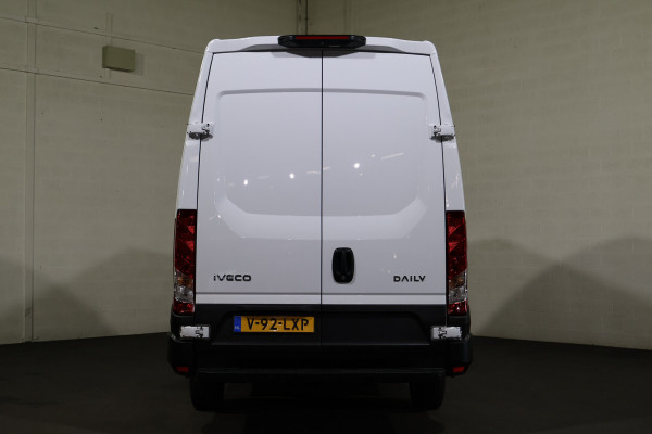 Iveco Daily 35S21 3.0 210pk Hi-Matic Automaat Navigatie Camera