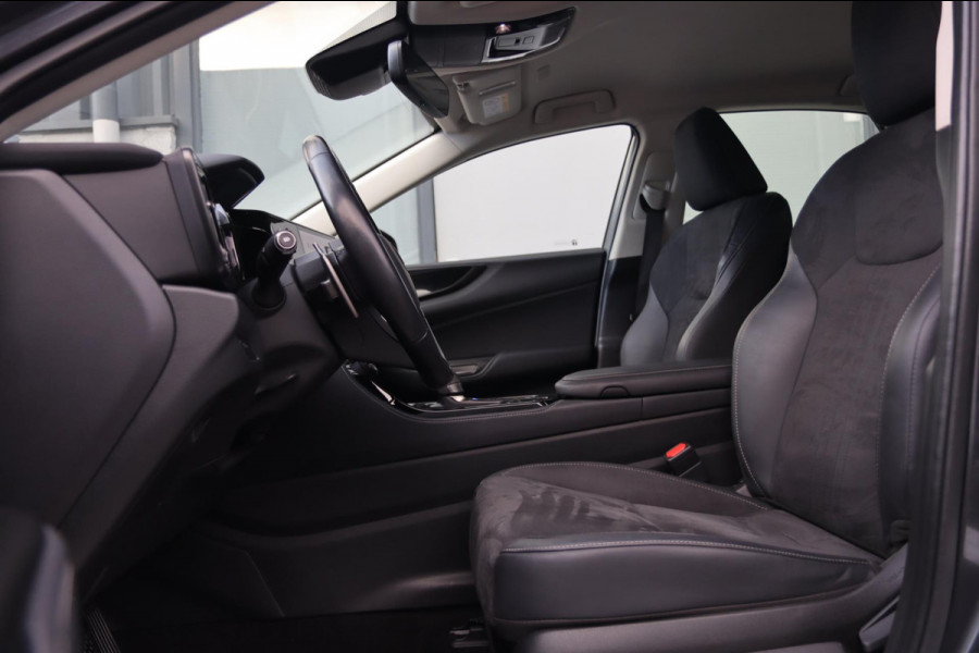 Lexus NX 350h / KEYLESS / ACC / CAMERA / CARPLAY / ALCANTARA