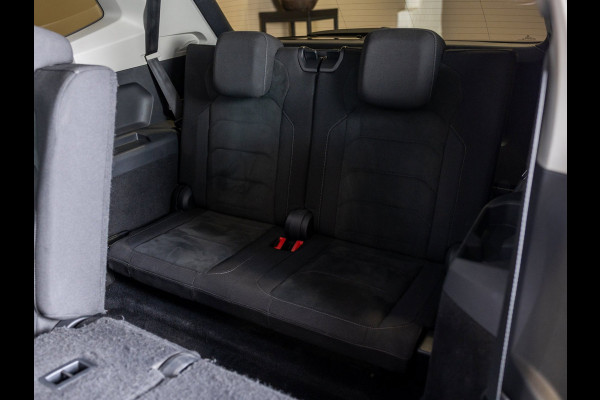 Volkswagen Tiguan Allspace 2.0 TSI 4Motion Highline 7 pers. / 180pk. / Head-up display / Apple Carplay / Trekhaak